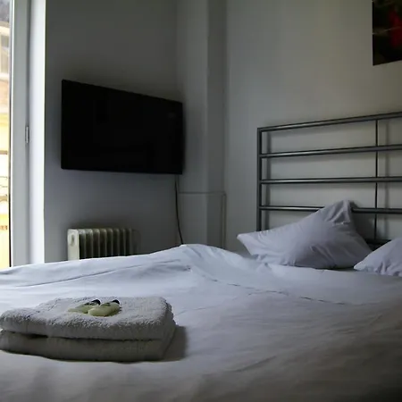 Studio Dorobanti Apartman *