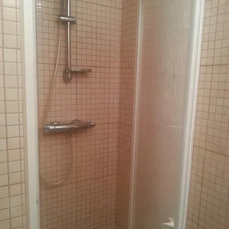 Studio Dorobanti Apartman